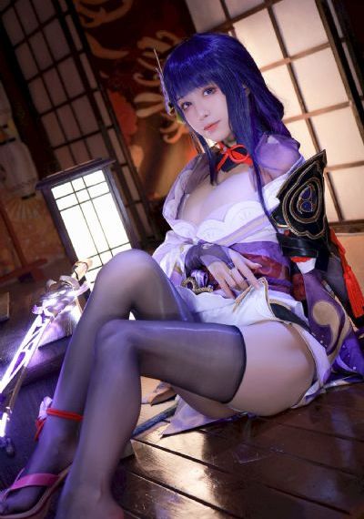 国产熟女丝袜av_剧情片高清迅雷在线观看