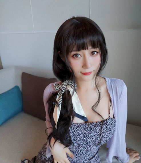 被暴雨淋湿的爆乳上司_DVD手机在线看