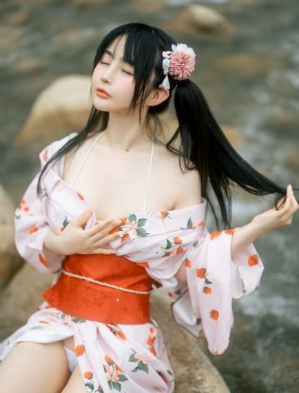 国产女合集_蓝光电影在线看