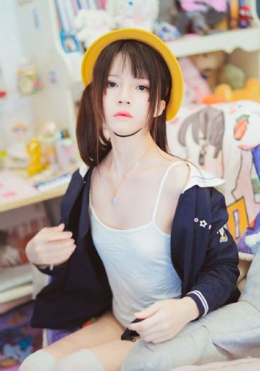 污污的美女裸体直播间_HD高清完整电影