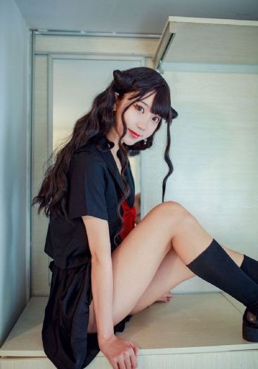 12孩岁女裸体www免费观看_1080P全集在线观看