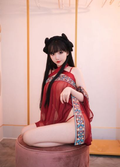 丰满的岳和女胥视频在线观看_免费正片国语