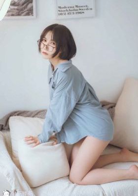 国产欧美一区二区精品忘忧草_手机在线免费观看