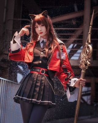 18禁美女裸身网站_国产剧迅雷电影在线