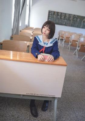 中出15P_4K电影在线看